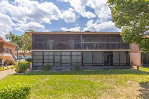 Copropriété à vendre à Deltona, Floride: 2 chambres, 83.33 m2 № 2147623 - photo 29
