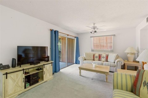 Copropriété à vendre à Deltona, Floride: 2 chambres, 83.33 m2 № 2147623 - photo 11