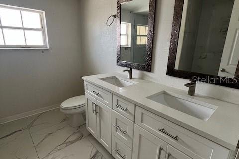 Casa en venta en Lakeland, Florida, 5 dormitorios, 234.11 m2 № 2166841 - foto 25