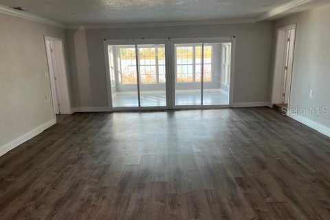 Casa en venta en Lakeland, Florida, 5 dormitorios, 234.11 m2 № 2166841 - foto 16