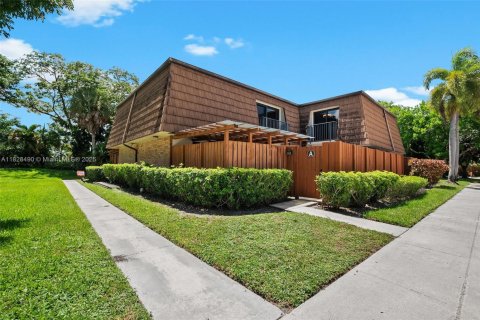 Touwnhouse à vendre à Davie, Floride: 3 chambres, 138.24 m2 № 1802838 - photo 1