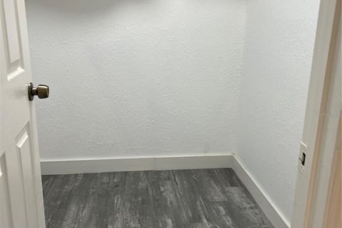 Condo in Orlando, Florida, 2 bedrooms  № 1868950 - photo 19