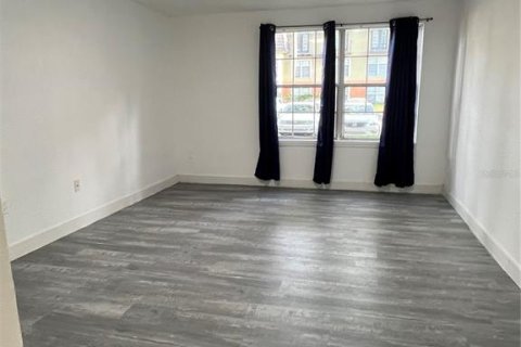 Condo in Orlando, Florida, 2 bedrooms  № 1868950 - photo 17