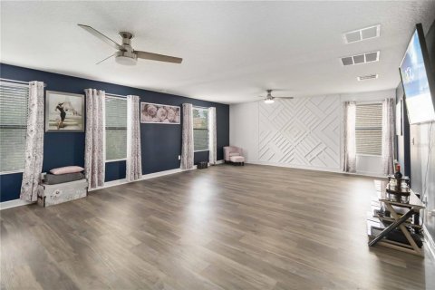 House in Davenport, Florida 4 bedrooms, 301.1 sq.m. № 1911766 - photo 24