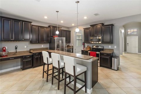 House in Davenport, Florida 4 bedrooms, 301.1 sq.m. № 1911766 - photo 11