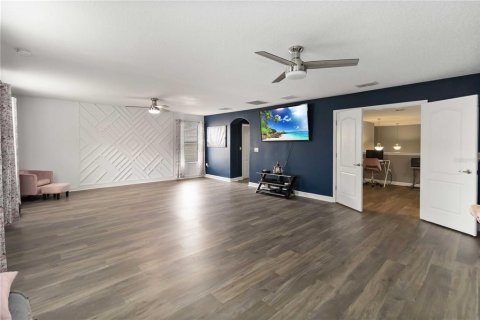House in Davenport, Florida 4 bedrooms, 301.1 sq.m. № 1911766 - photo 26