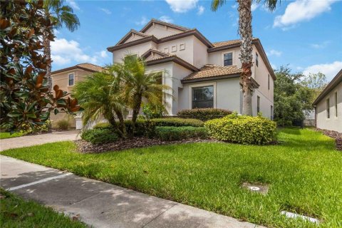 House in Davenport, Florida 4 bedrooms, 301.1 sq.m. № 1911766 - photo 5