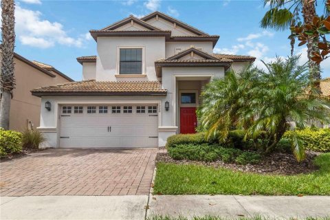 House in Davenport, Florida 4 bedrooms, 301.1 sq.m. № 1911766 - photo 1