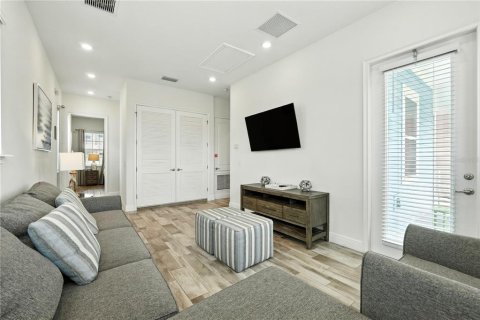 Casa en venta en Kissimmee, Florida, 3 dormitorios, 168.9 m2 № 1918612 - foto 21