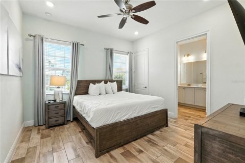 Casa en venta en Kissimmee, Florida, 3 dormitorios, 168.9 m2 № 1918612 - foto 27