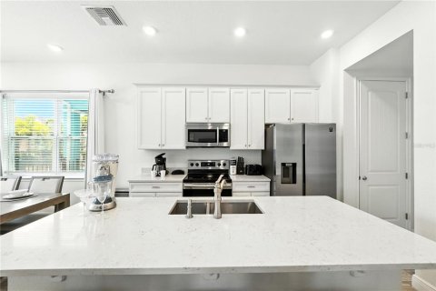 Casa en venta en Kissimmee, Florida, 3 dormitorios, 168.9 m2 № 1918612 - foto 8