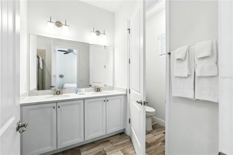 Casa en venta en Kissimmee, Florida, 3 dormitorios, 168.9 m2 № 1918612 - foto 18