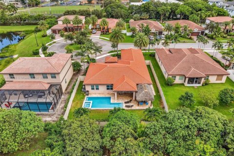 House in Davie, Florida 4 bedrooms, 214.33 sq.m. № 1872059 - photo 10