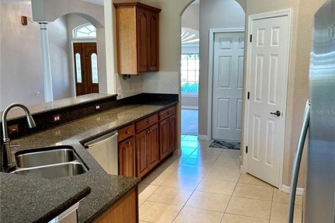 House in Sun City Center, Florida 3 bedrooms, 175.68 sq.m. № 1635179 - photo 14