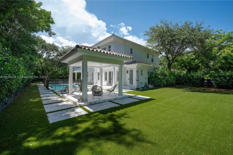 Casa en alquiler en Coral Gables, Florida, 7 dormitorios, 521.74 m2 № 1828184 - foto 13