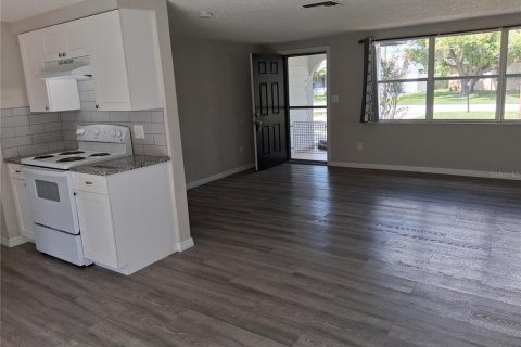 Casa en venta en Hudson, Florida, 2 dormitorios, 72.28 m2 № 2377989 - foto 7