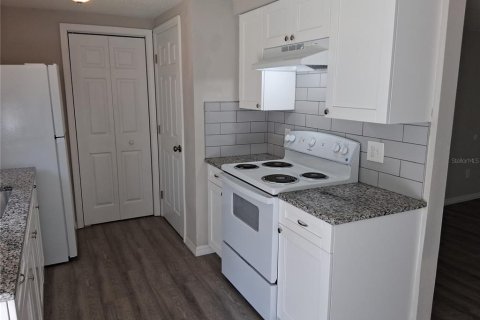 Casa en venta en Hudson, Florida, 2 dormitorios, 72.28 m2 № 2377989 - foto 9