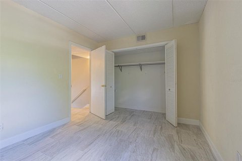 Copropriété à louer à Tampa, Floride: 2 chambres, 111.48 m2 № 1873168 - photo 10