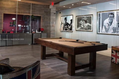 Condo in Miami, Florida, 1 bedroom  № 1943558 - photo 29