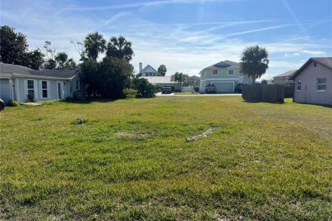 Land in Hudson, Florida № 937020 - photo 1