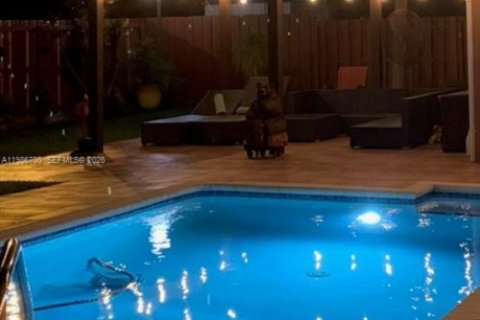 Купить виллу или дом в Майами, Флорида 4 спальни, 165.46м2, № 2047729 - фото 22