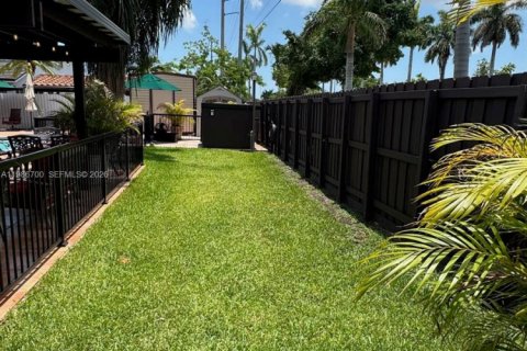 Купить виллу или дом в Майами, Флорида 4 спальни, 165.46м2, № 2047729 - фото 29