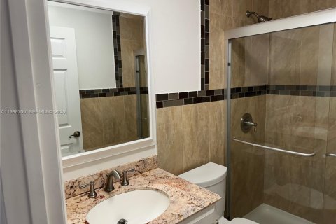 Купить виллу или дом в Майами, Флорида 4 спальни, 165.46м2, № 2047729 - фото 14