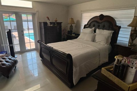 Купить виллу или дом в Майами, Флорида 4 спальни, 165.46м2, № 2047729 - фото 19