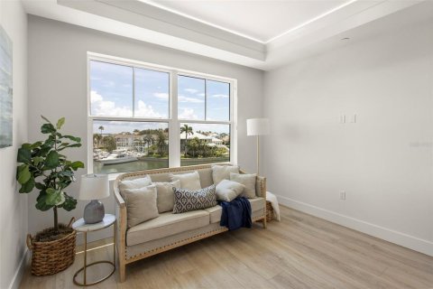 Condominio en venta en Tierra Verde, Florida, 4 dormitorios, 290.41 m2 № 1894786 - foto 27