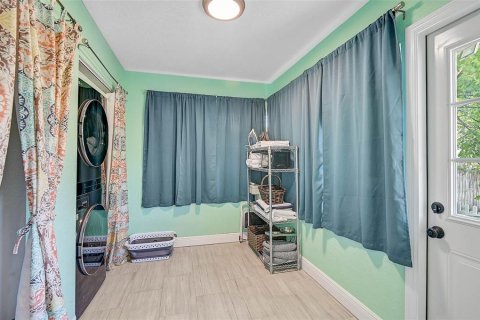House in Tampa, Florida 3 bedrooms, 142.23 sq.m. № 1832043 - photo 14