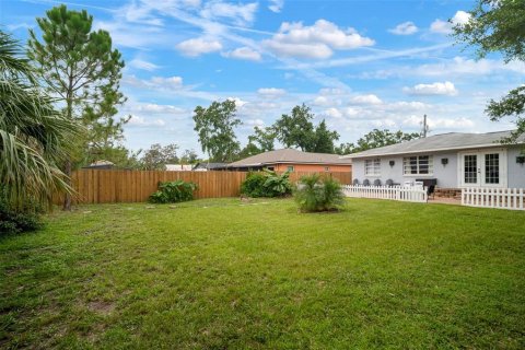 House in Tampa, Florida 3 bedrooms, 142.23 sq.m. № 1832043 - photo 30