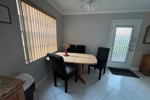 Copropriété à vendre à Delray Beach, Floride: 2 chambres, 85.47 m2 № 2147003 - photo 3