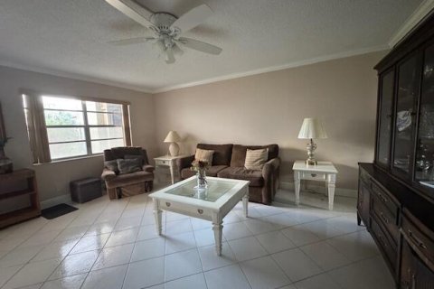 Copropriété à vendre à Delray Beach, Floride: 2 chambres, 85.47 m2 № 2147003 - photo 11