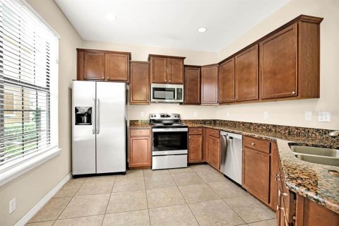 Adosado en alquiler en Fish Hawk, Florida, 3 dormitorios, 148.09 m2 № 1873746 - foto 6