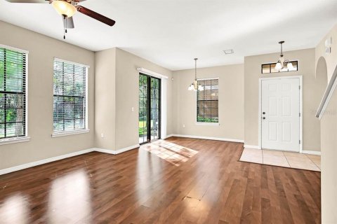 Adosado en alquiler en Fish Hawk, Florida, 3 dormitorios, 148.09 m2 № 1873746 - foto 3