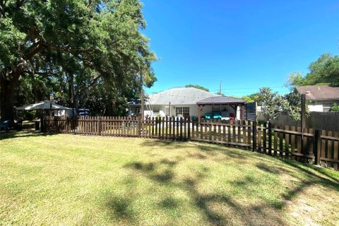 House in New Port Richey, Florida 3 bedrooms, 113.53 sq.m. № 1721231 - photo 17