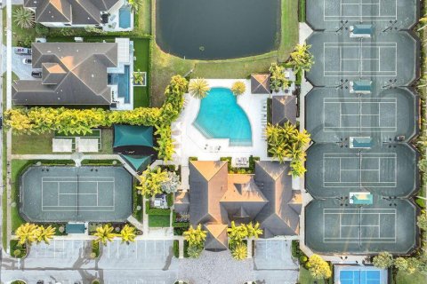 Villa ou maison à vendre à Boca Raton, Floride: 6 chambres, 508.73 m2 № 1070471 - photo 1