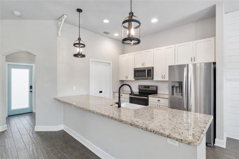 House in Gainesville, Florida 3 bedrooms, 141.21 sq.m. № 1792888 - photo 17