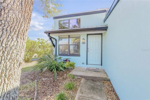 Condo in New Smyrna Beach, Florida, 2 bedrooms  № 1723814 - photo 4