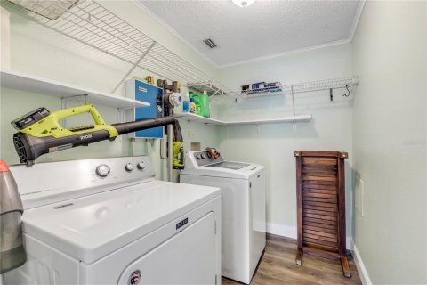 Condo in New Smyrna Beach, Florida, 2 bedrooms  № 1723814 - photo 28
