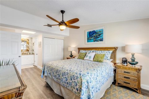 Condo in New Smyrna Beach, Florida, 2 bedrooms  № 1723814 - photo 24