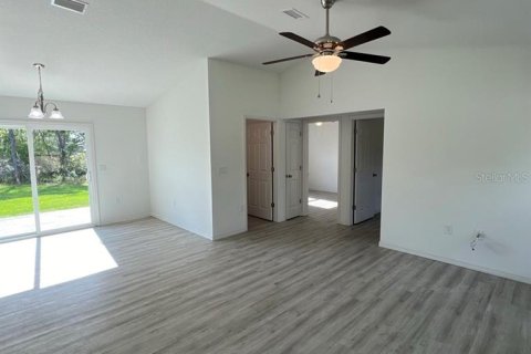Casa en venta en Ocala, Florida, 3 dormitorios, 104.79 m2 № 1798084 - foto 3