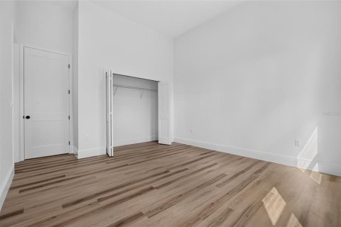 Купить виллу или дом в Порт-Шарлотт, Флорида 11 комнат, 217.95м2, № 2349328 - фото 26