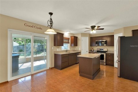 Villa ou maison à vendre à Clermont, Floride: 3 chambres, 215.53 m2 № 1825203 - photo 3
