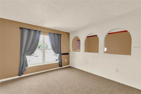Villa ou maison à vendre à Clermont, Floride: 3 chambres, 215.53 m2 № 1825203 - photo 6