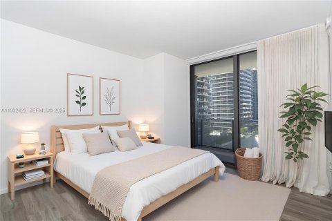 Condo in Miami, Florida, 3 bedrooms  № 2054114 - photo 21