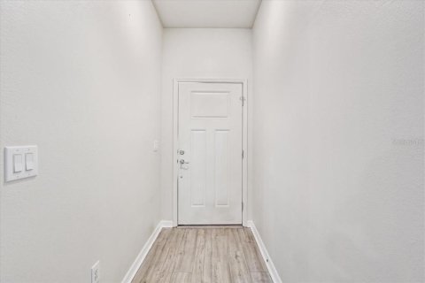 Touwnhouse à vendre à Tampa, Floride: 2 chambres, 137.5 m2 № 1886207 - photo 4