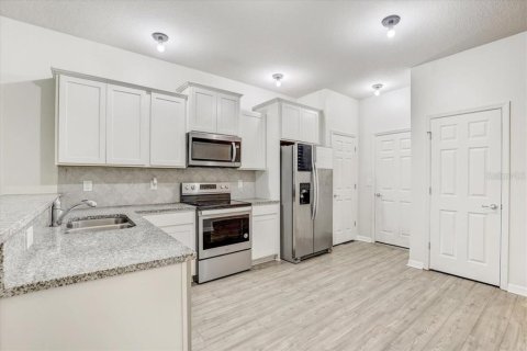 Touwnhouse à vendre à Tampa, Floride: 2 chambres, 137.5 m2 № 1886207 - photo 6