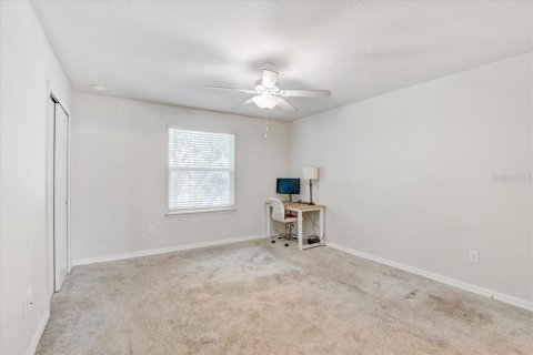 Touwnhouse à vendre à Tampa, Floride: 2 chambres, 137.5 m2 № 1886207 - photo 17