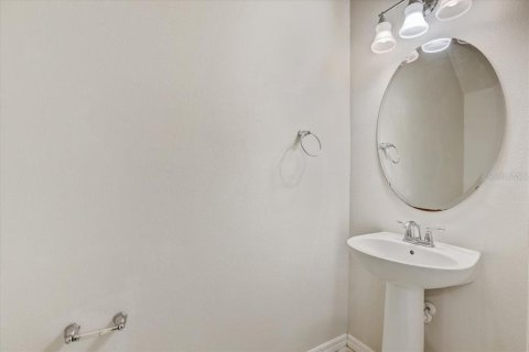 Touwnhouse à vendre à Tampa, Floride: 2 chambres, 137.5 m2 № 1886207 - photo 12